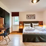 Apartment Evi Apartments Via We Rent *