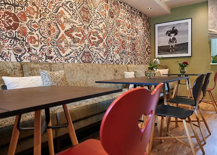 Evi Via We Rent Капрун